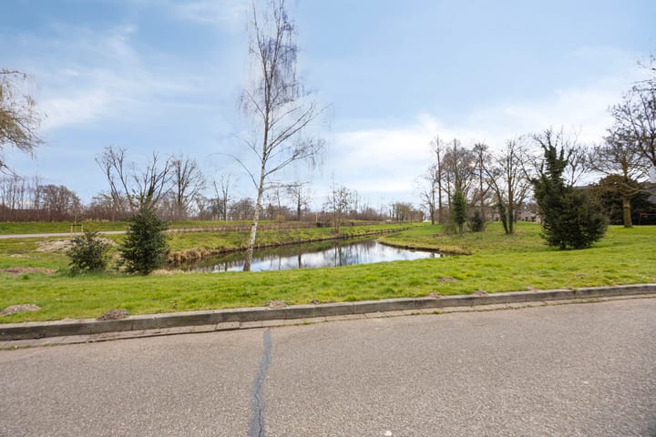 Foto 27 van Weezenhof 6321