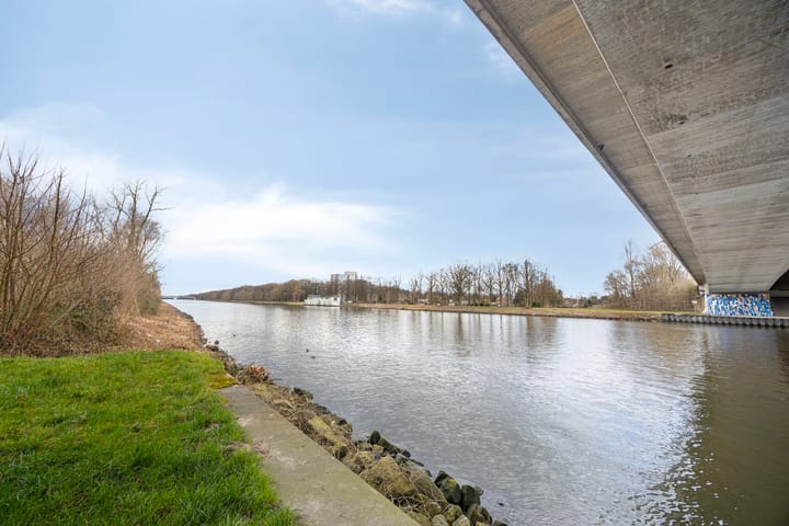 Foto 29 van Weezenhof 6321