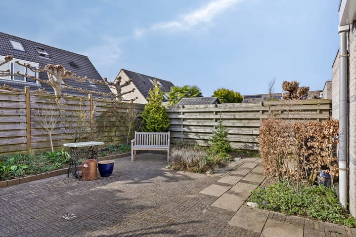 Photo 30 of Vlielandlaan 7