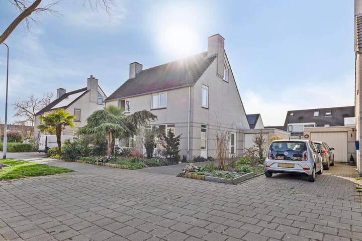 Photo 37 of Vlielandlaan 7