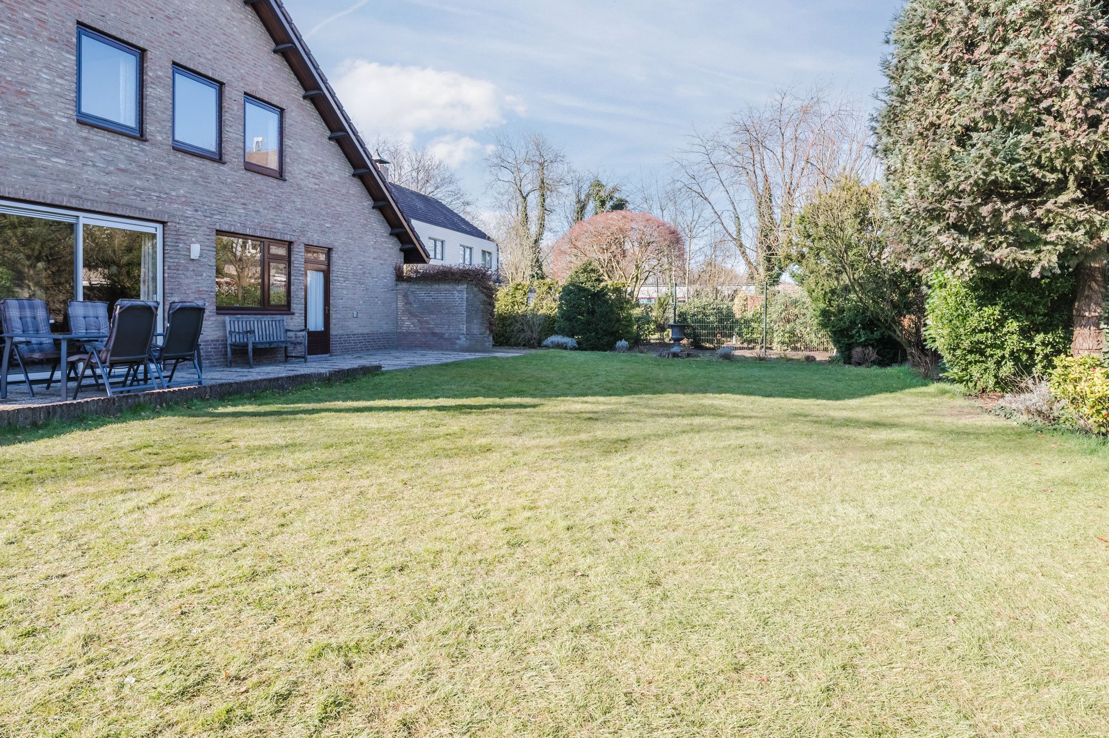 Photo 39 of Abdis van Thornstraat 33