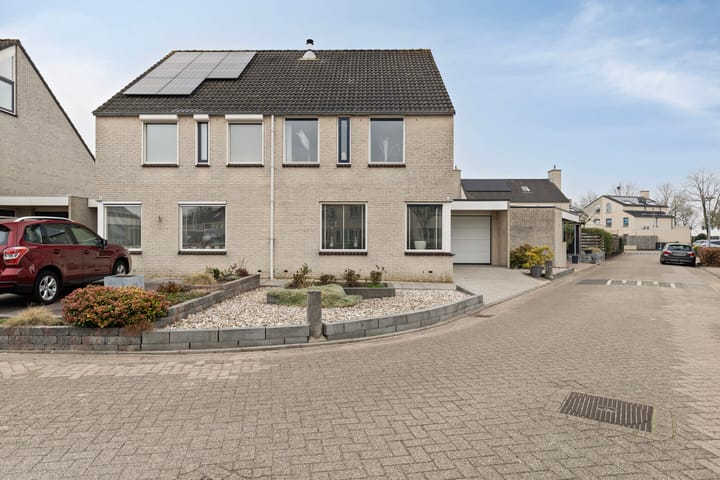 Foto 6 van Onstahof 43