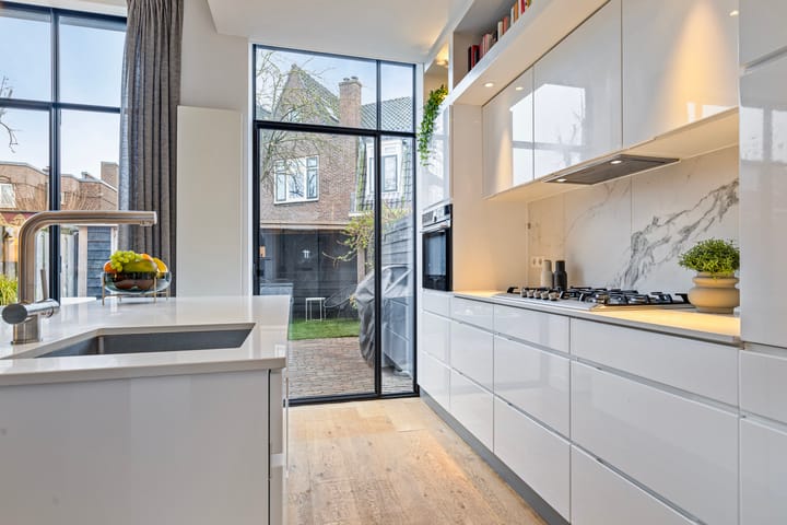 Foto 17 van Wouwermanstraat 112