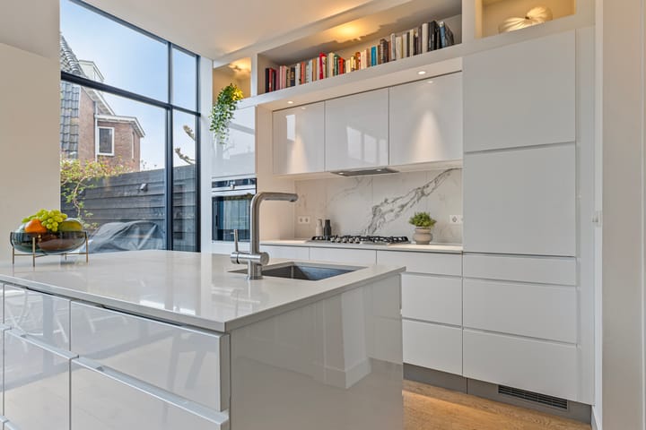 Foto 18 van Wouwermanstraat 112