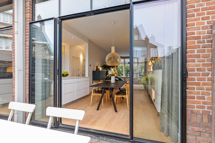 Foto 46 van Wouwermanstraat 112