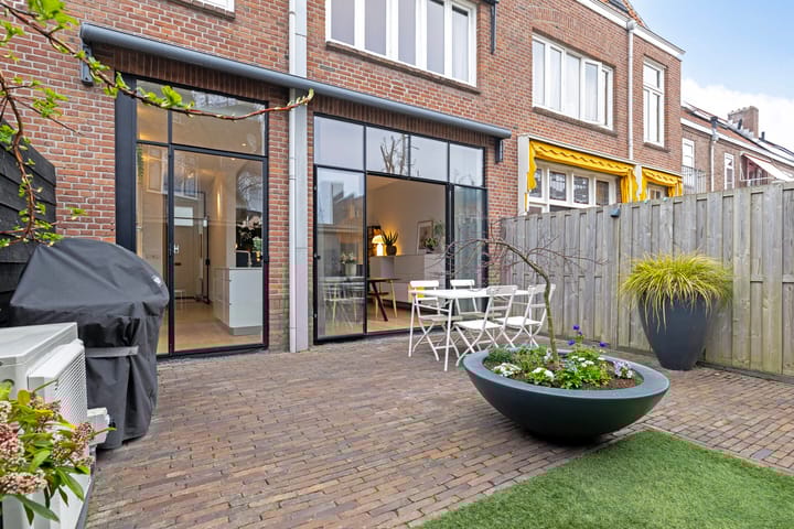 Foto 47 van Wouwermanstraat 112