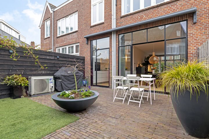 Foto 48 van Wouwermanstraat 112