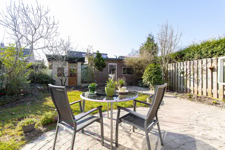 Photo 3 of Hoofdveld 12