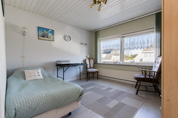 Photo 27 of Hoofdveld 12