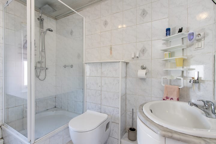 Photo 33 of Hoofdveld 12