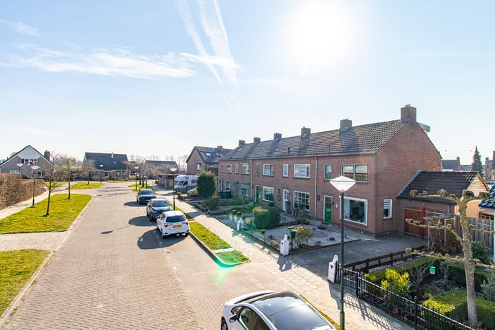 Photo 60 of Hoofdveld 12