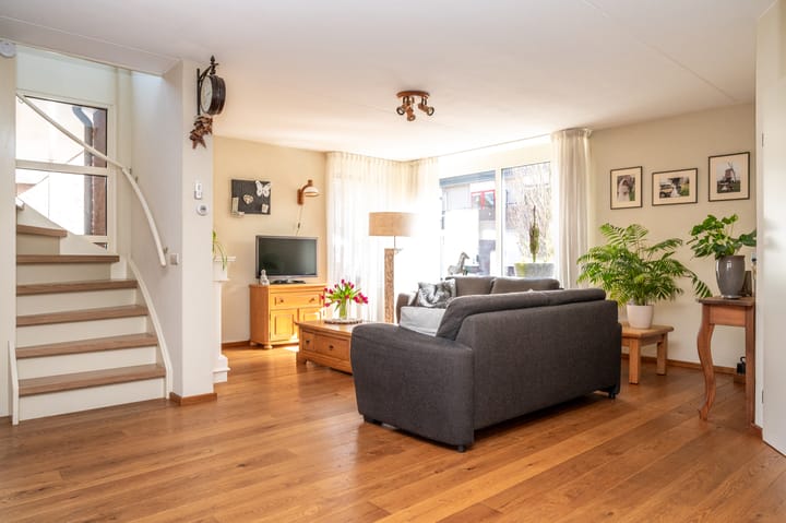 Photo 21 of Sering 7