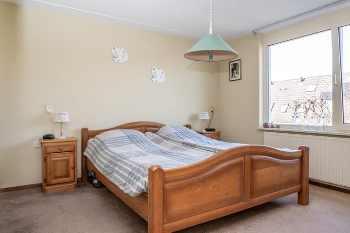 Photo 29 of Sering 7