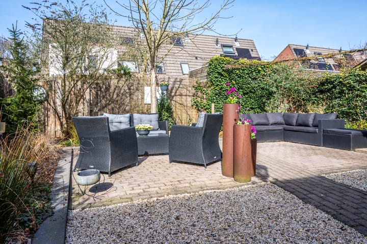 Photo 41 of Sering 7