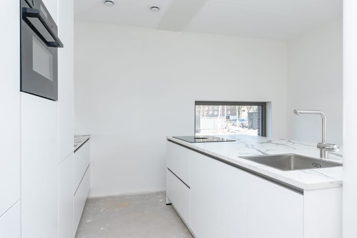 Foto 11 van Jan van Roesselstraat 23