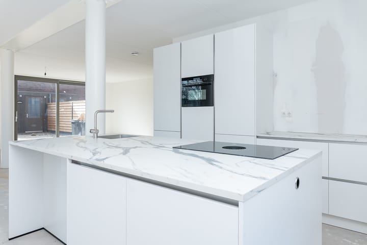 Foto 12 van Jan van Roesselstraat 23