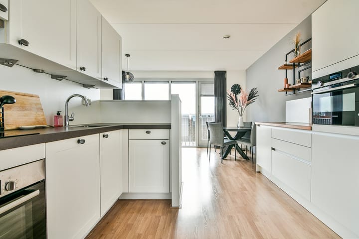 Foto 15 van Montreallaan 6-A