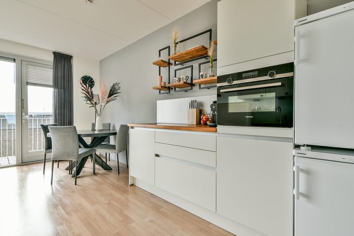 Foto 17 van Montreallaan 6-A