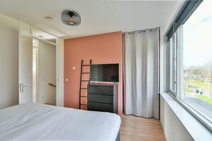 Foto 24 van Montreallaan 6-A