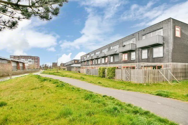 Foto 29 van Montreallaan 6-A