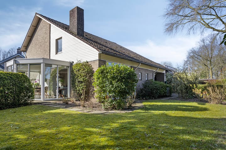 Foto 1 van Kasteel ter Aalaan 8