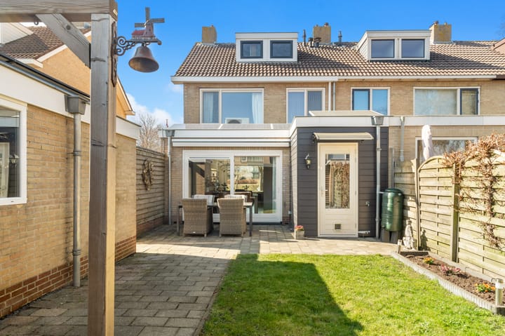 Foto 34 van Meidoornlaan 21