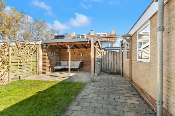 Foto 36 van Meidoornlaan 21