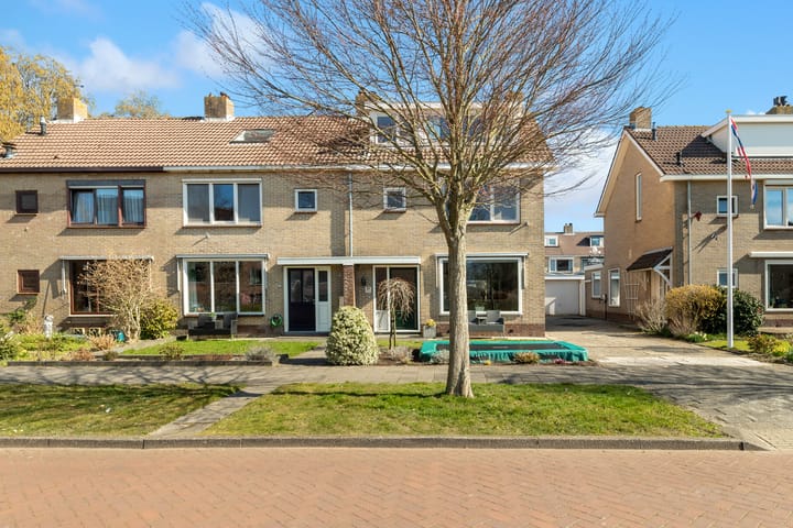 Foto 42 van Meidoornlaan 21