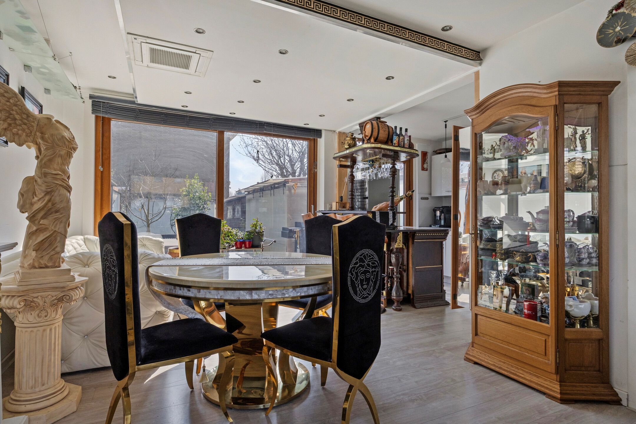 Foto 9 van Dr. J.J.P. Oudsingel 6