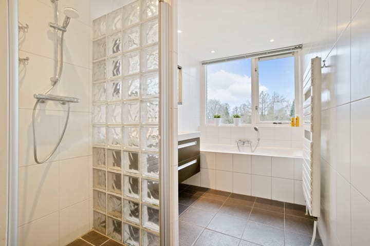 Foto 46 van Diepenbrockstraat 13