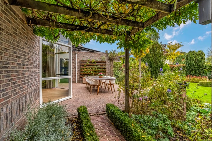 Foto 37 van Dorpsstraat 20