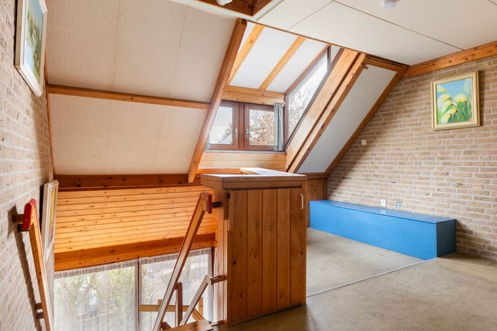 Foto 32 van De Colignystraat 25