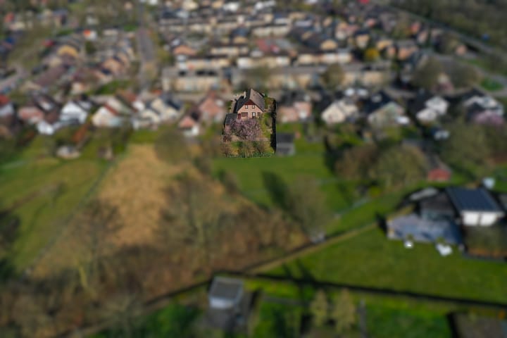 Foto 40 van Graaf van Lohnstraat 9