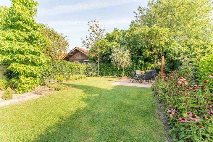 Foto 16 van Tjeerdsraklaan 13