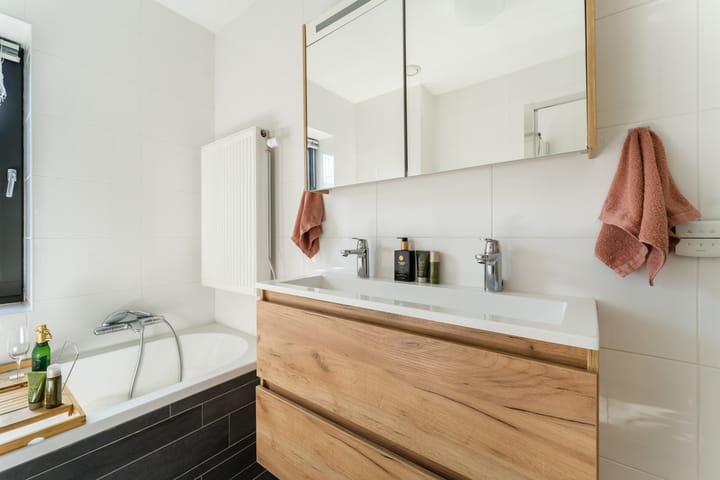 Foto 53 van Tjeerdsraklaan 13