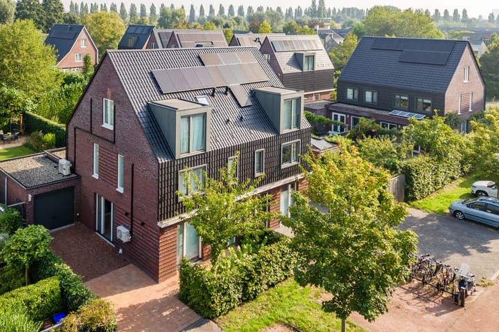 Foto 66 van Tjeerdsraklaan 13