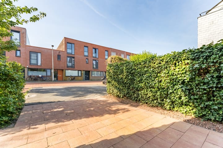 Foto 72 van Tjeerdsraklaan 13