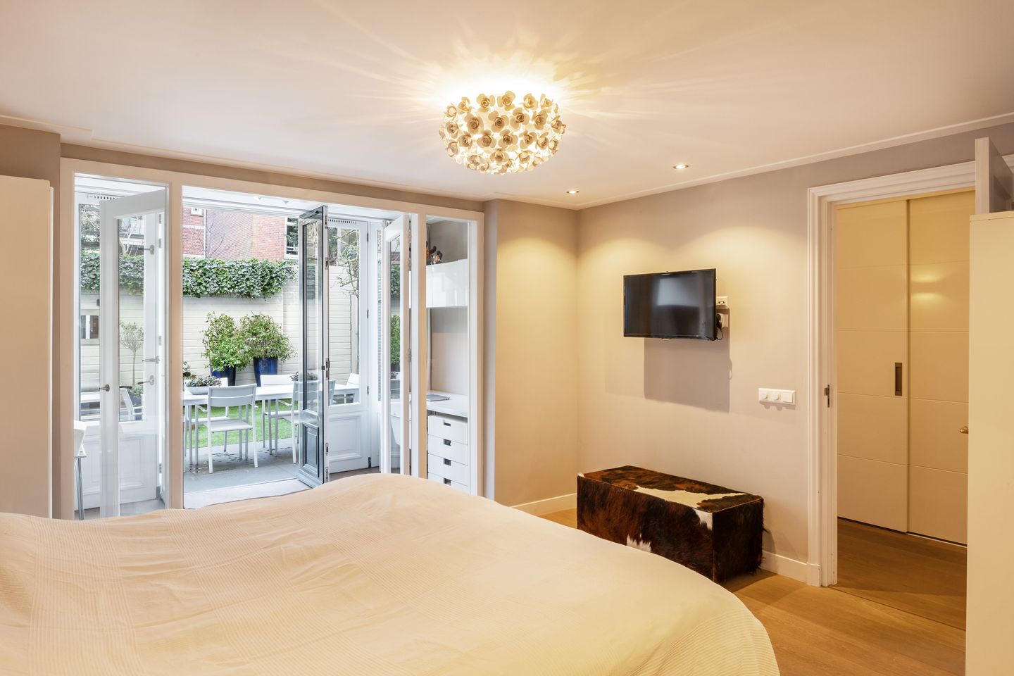 Foto 19 van Pieter Cornelisz. Hooftstraat 25-A