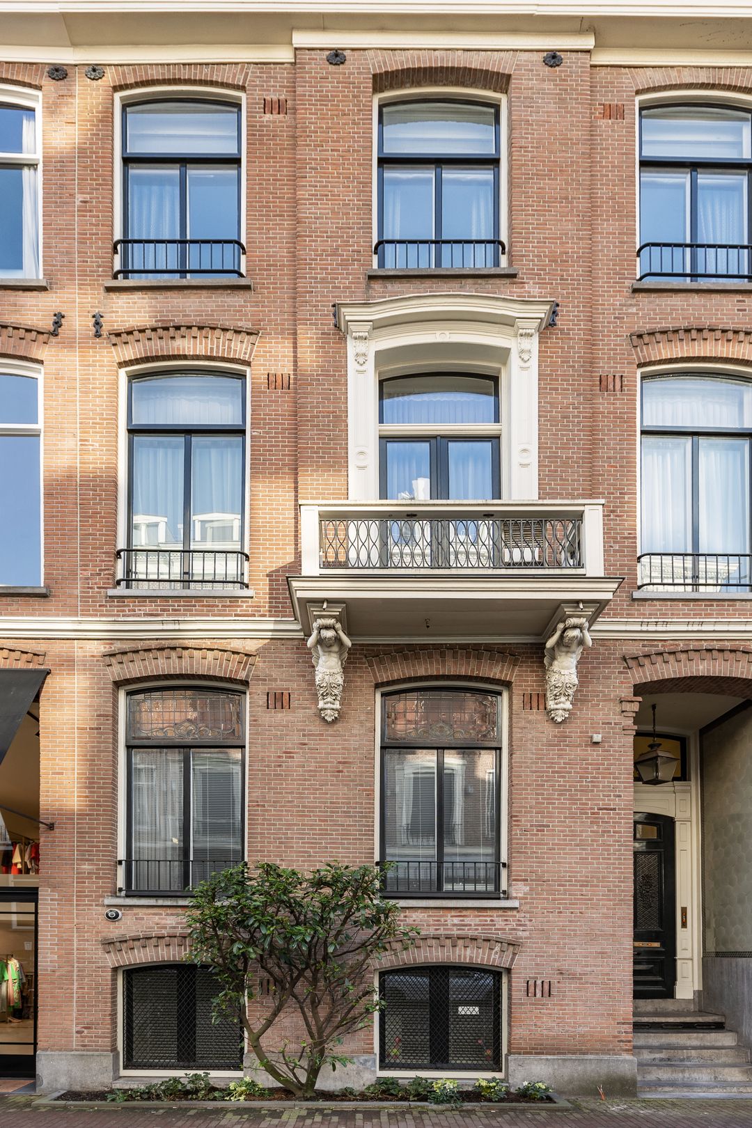 Foto 38 van Pieter Cornelisz. Hooftstraat 25-A