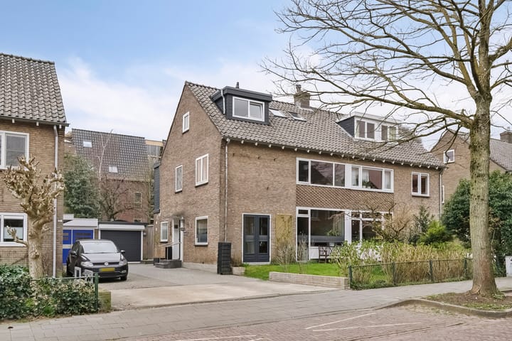 Foto 1 van Willem van Gulikstraat 10