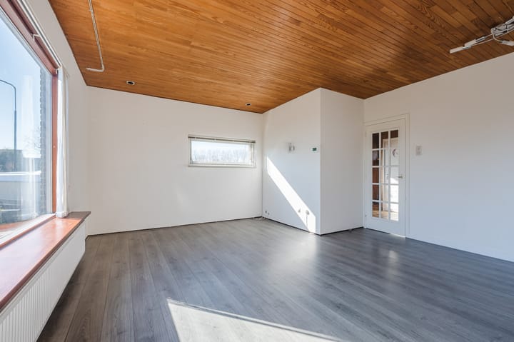 Photo 8 of Oudhuijzerweg 61