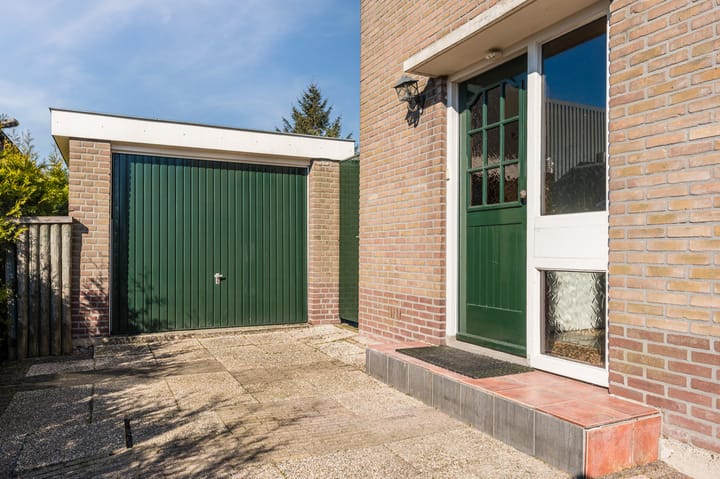 Photo 30 of Oudhuijzerweg 61