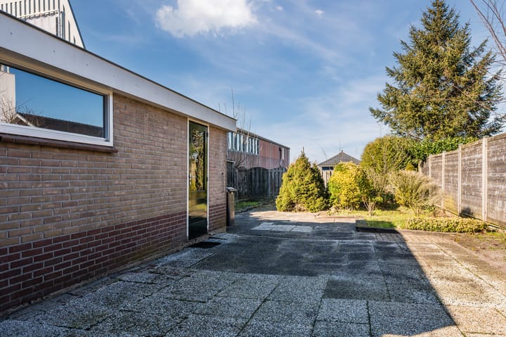 Photo 33 of Oudhuijzerweg 61