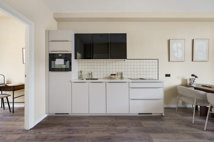 Photo 9 of Haarlemmerstraat 168-A