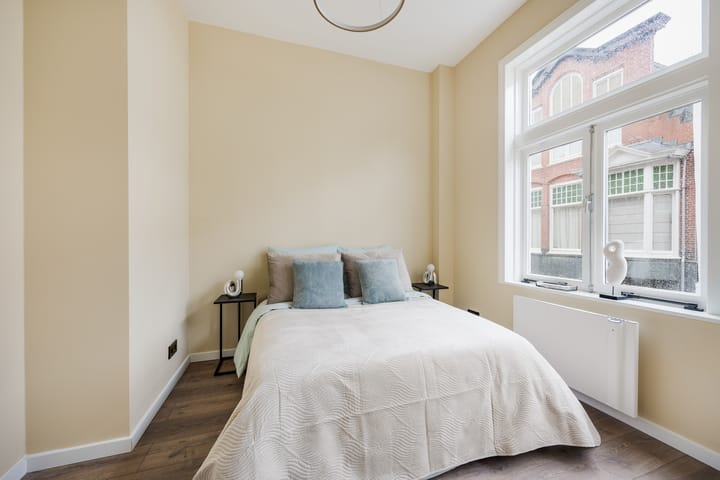 Photo 15 of Haarlemmerstraat 168-A