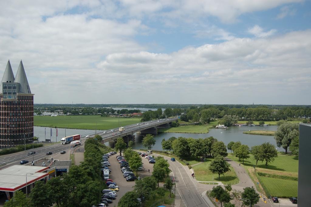 Foto 5 van Maashaven 210