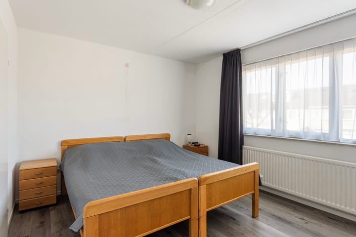 Foto 15 van Borg Ewsum 7