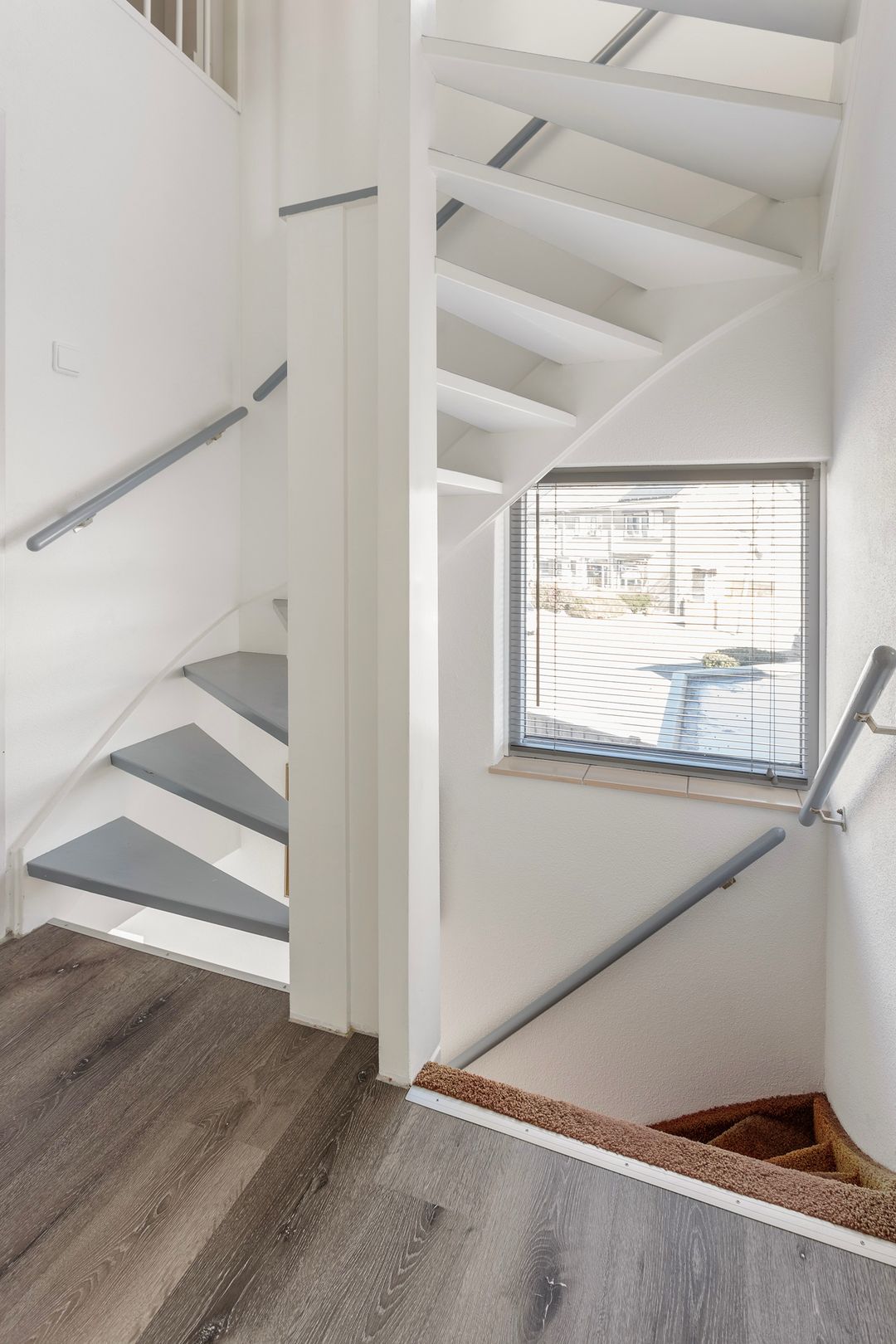 Foto 17 van Borg Ewsum 7