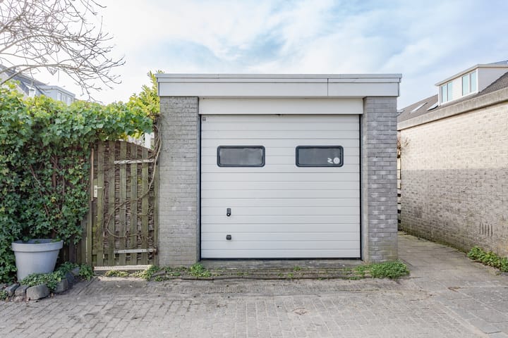 Foto 44 van Bertus Aafjeshof 62