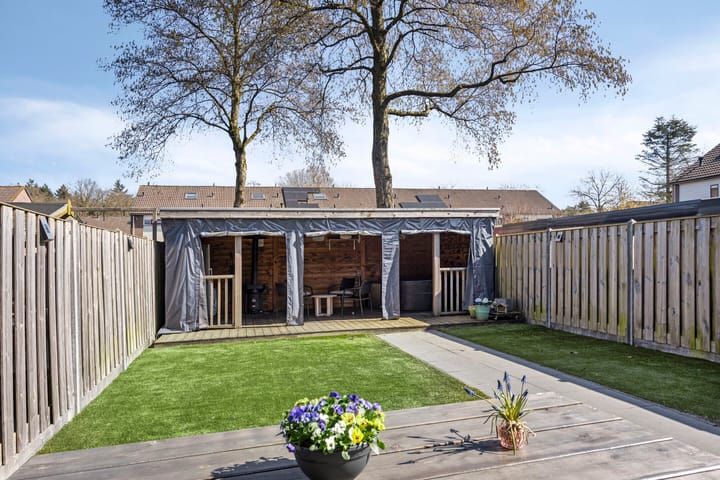 Foto 31 van Hoekelum 2